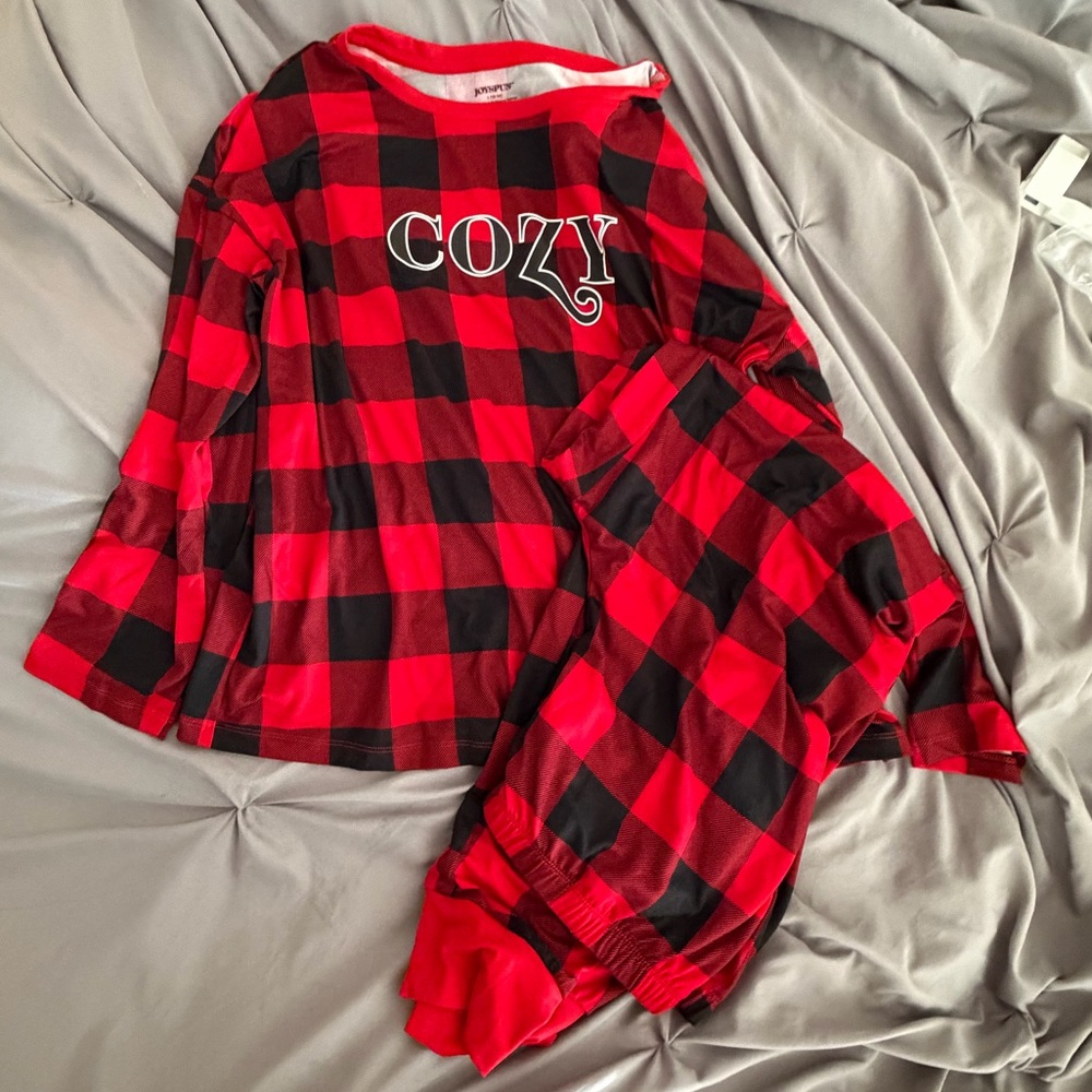 Women's Cozy Red and Black Plaid Pajamas